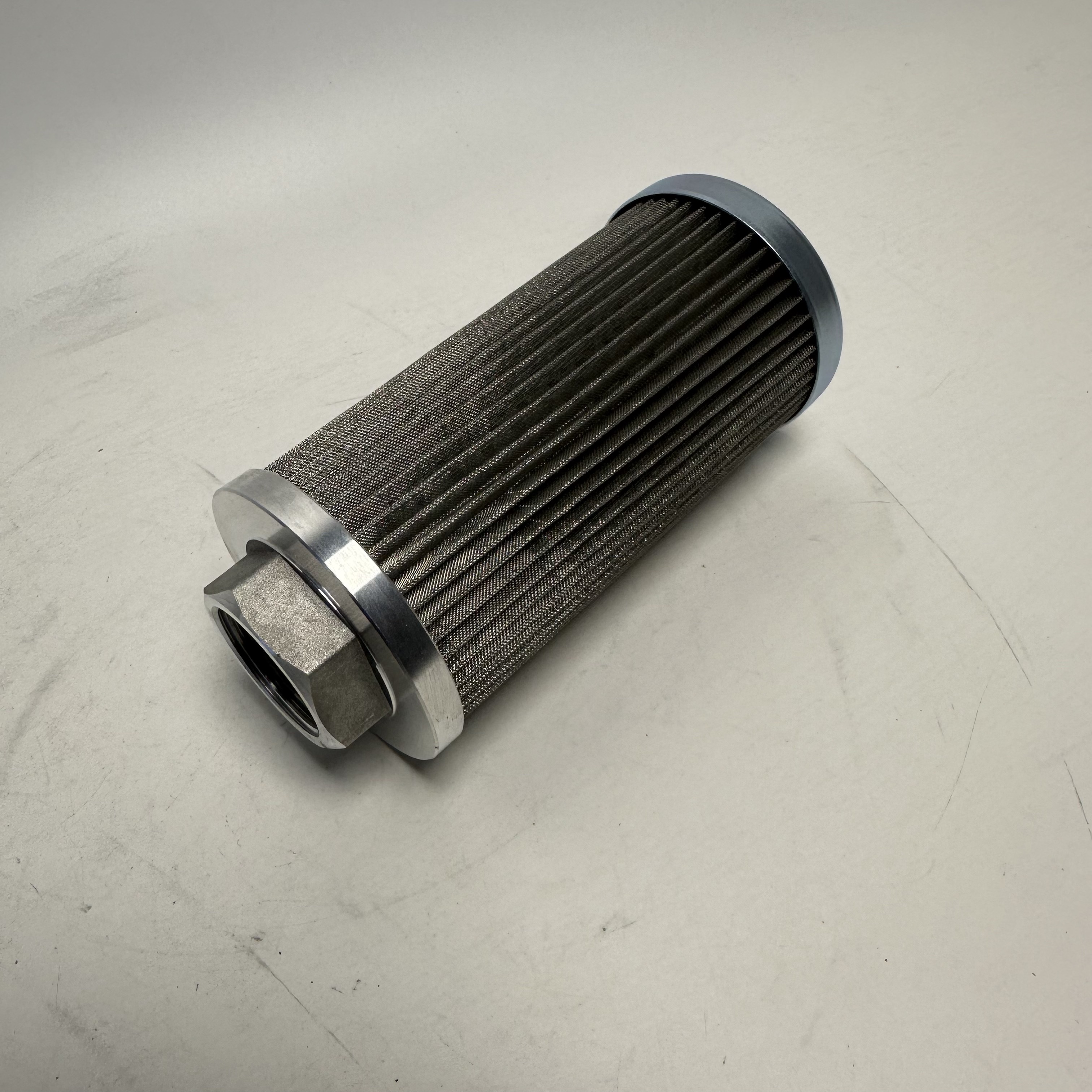 Replaces MP STR0704SG1M250P01 oil filter